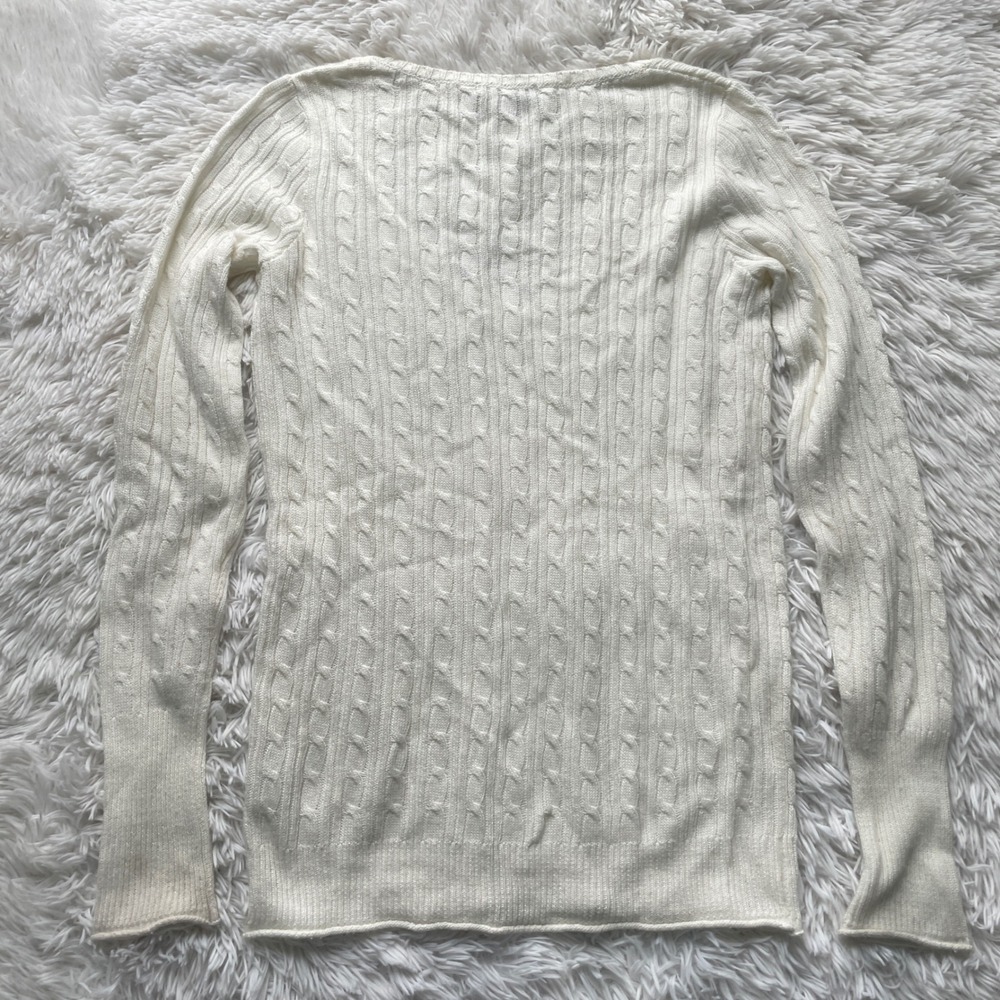 Brandy Melville White Cable Knit V-Neck Angora Blend Sweater - Picture 6 of 6
